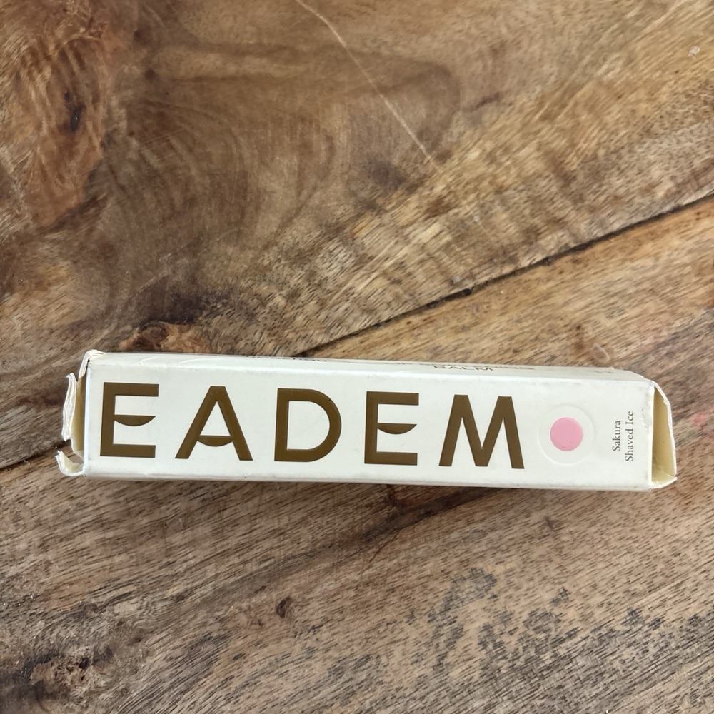 EADEM Le Chouchou Exfoliating + Softening Lip Balm Sakura Shaved Ice